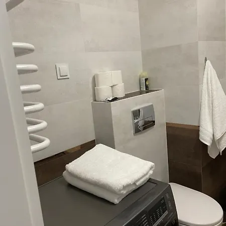 Luxury Maslice